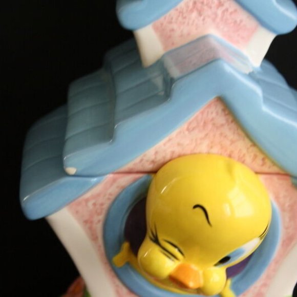 Warner Bros. Looney Tunes Tweety Bird Cookie Jar - Picture 4 of 6